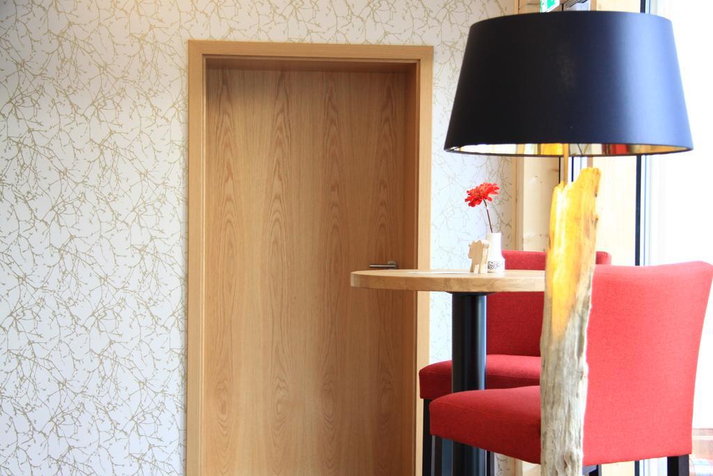 Hotel Garni Vier Jahreszeiten Bad Fussing Bagian luar foto